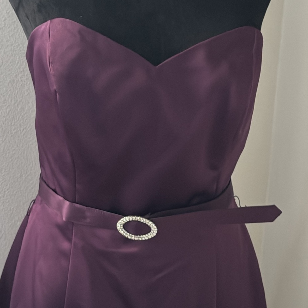 Alfred Angelo #7047 strapless sweetheart fit & flare satin formal dress Sz 10 - Picture 3 of 7